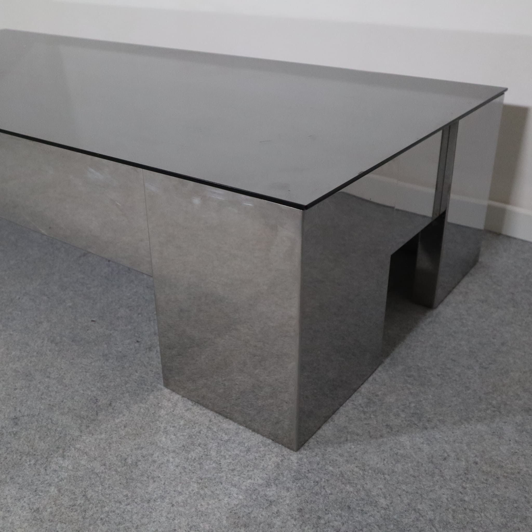 visioni-visionidepoca-depoca-coffee table-steel-smoked-mirror-70s-made-italy-furniture-design-modern-vintage-5