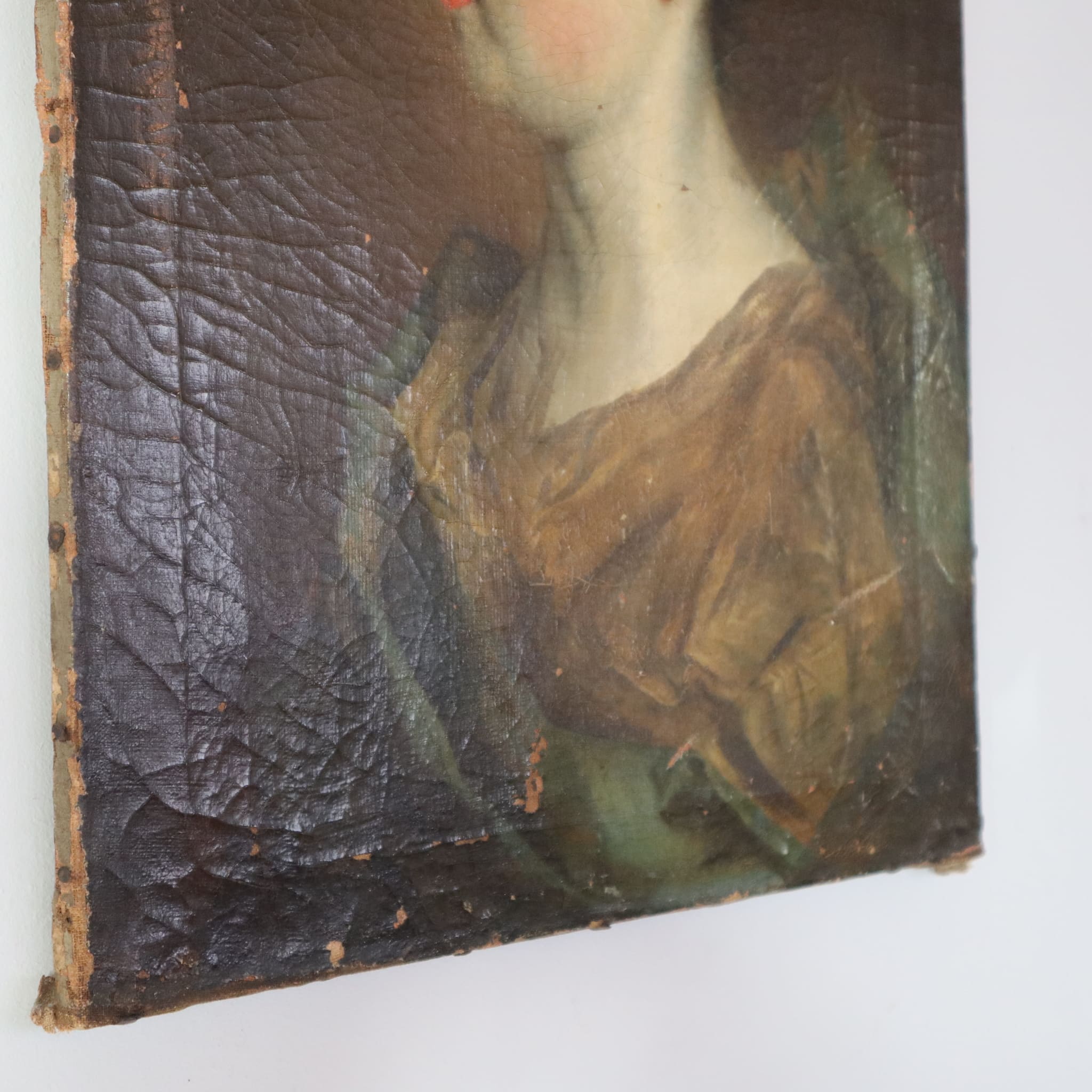visionidepoca-antique-antique-painting-oil-on-canvas-french-noble-woman-made-in-france-of-1700-bust-view