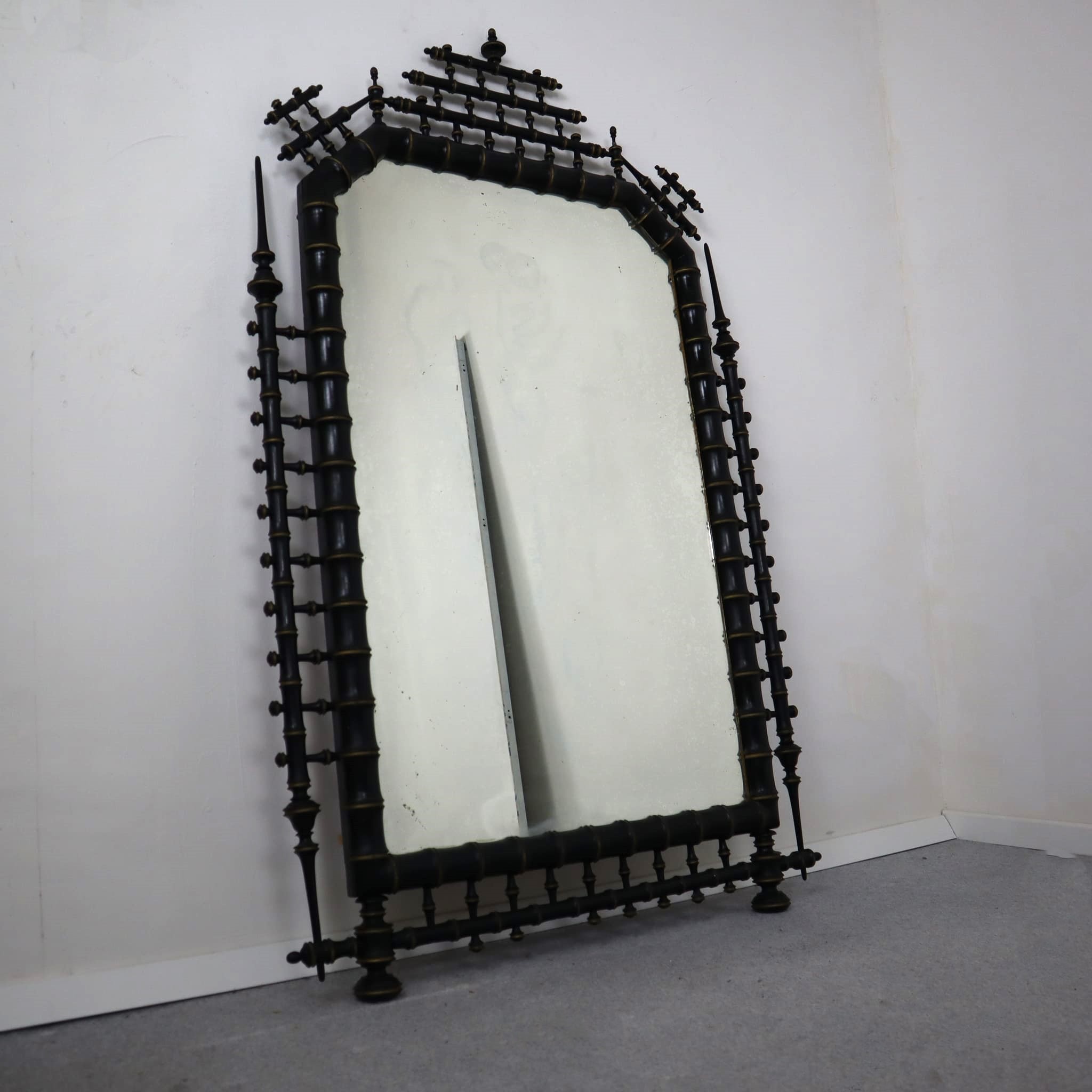 visionidepoca-antiquariato-specchio-fine-800-effetto-bamboo-con-vetro-originale-e-macchie-ossidazione