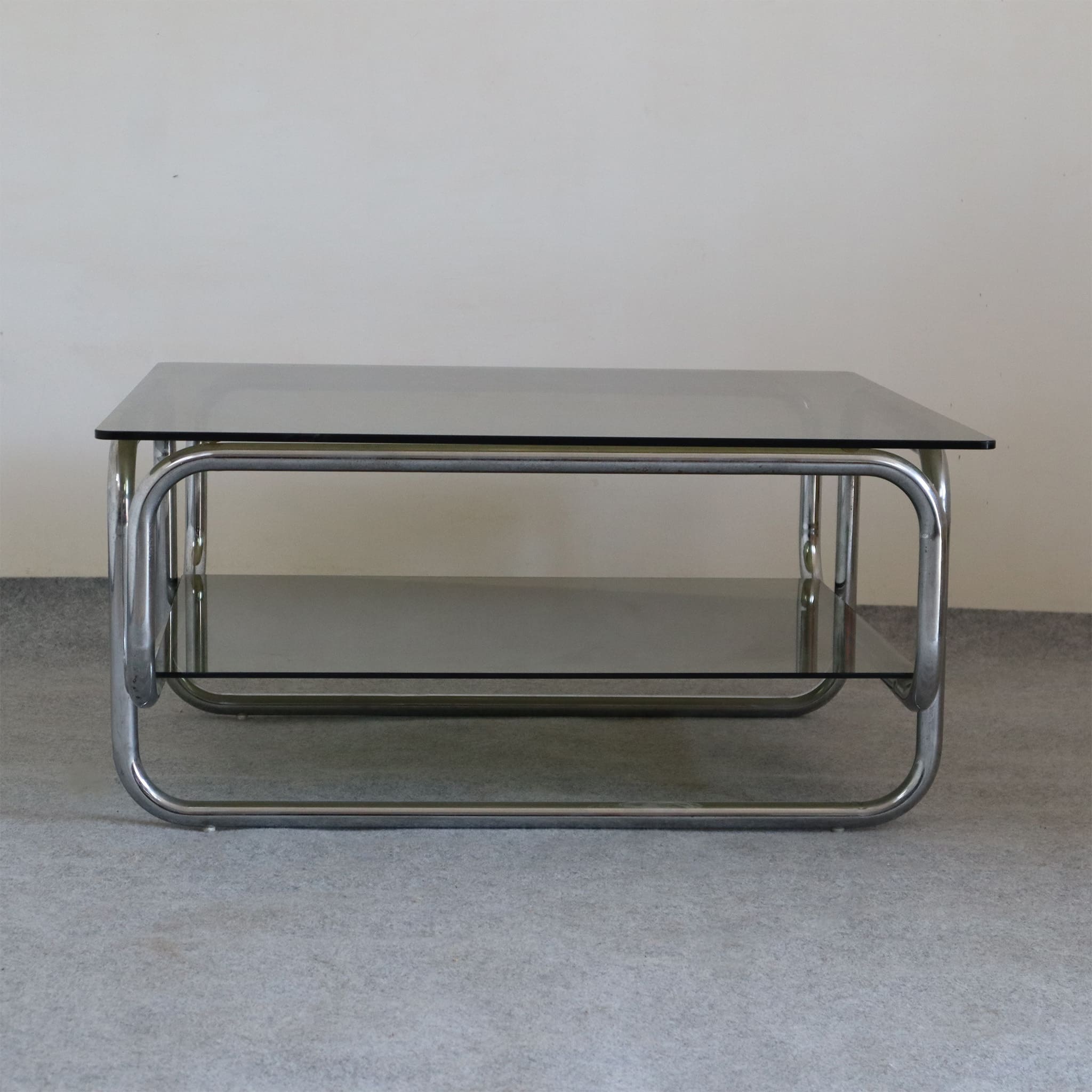 visionidepoca-modern-art-coffee-table-from-the-70s-tubular-chromed-and-double-smoked-glass-made-in-italy