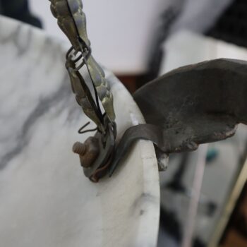 Antique alabaster chandelier with mid-19th century bronze structure and decorations - Image 5