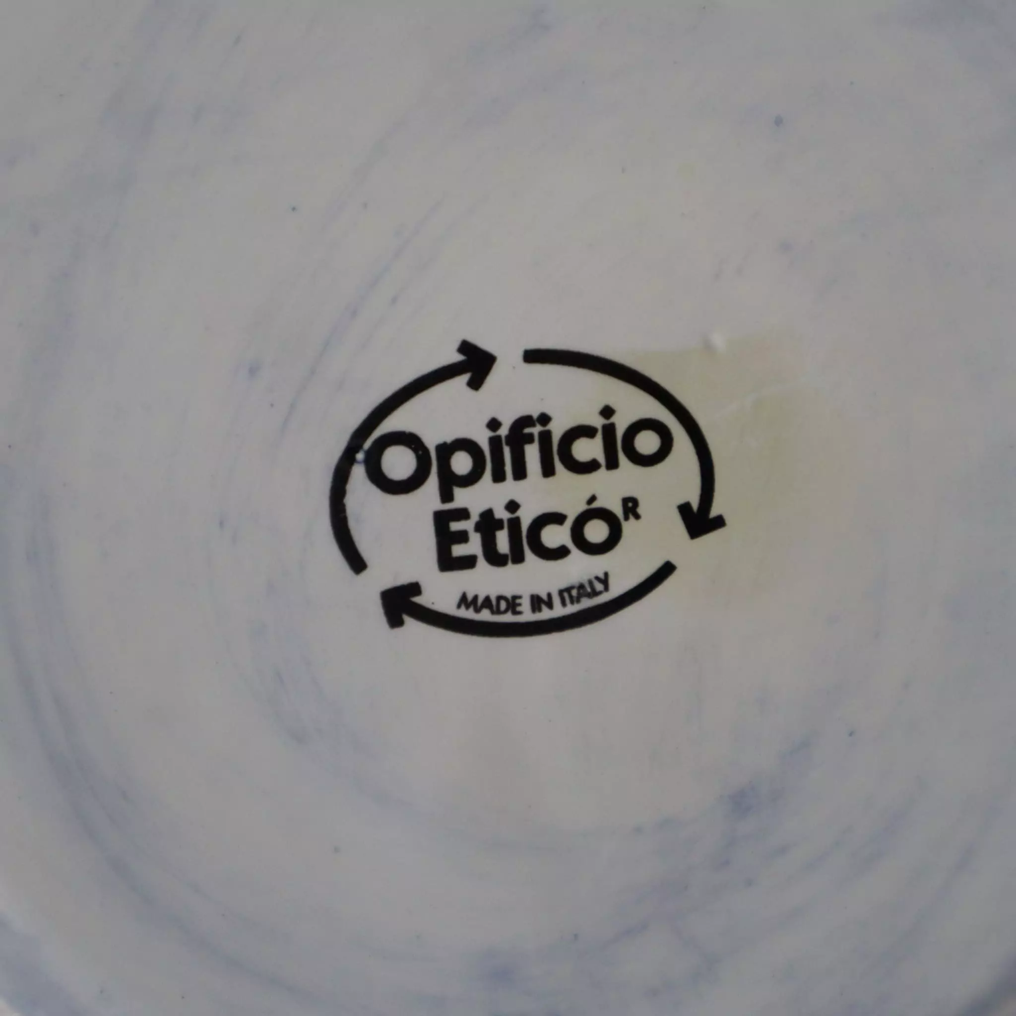 visionidepoca-porcelain-vase-ky-how-and-why-free-falling-on-the-world-by-opicifio-etico-made-in-italy-stamp-view