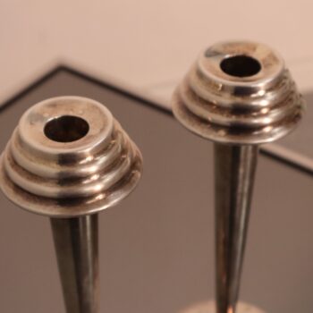 Coppia di candelabri Art Deco in ottone nichelato, Italia, anni '30 - immagine 5