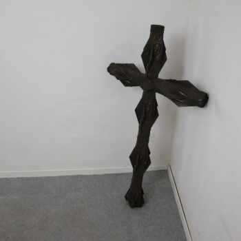 Antique Italian Gothic Crucifix in Bronze Casting, Sculpture from the Early 1900s - Image 3