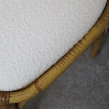 Coppia di sgabelli in rattan e bambù tessuto bouclé bianco, Italia, 1970s - immagine 3