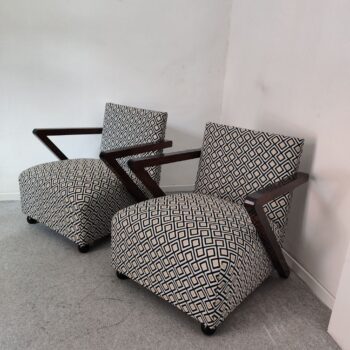 Coppia di poltrone Art Déco italiane in noce e tessuto geometrico, anni '30 - immagine 6