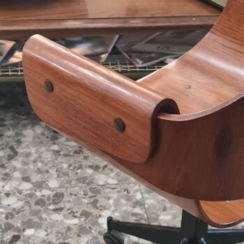 Rara poltrona girevole in legno curvato di Carlo Ratti, Italia, anni '50 - immagine 6