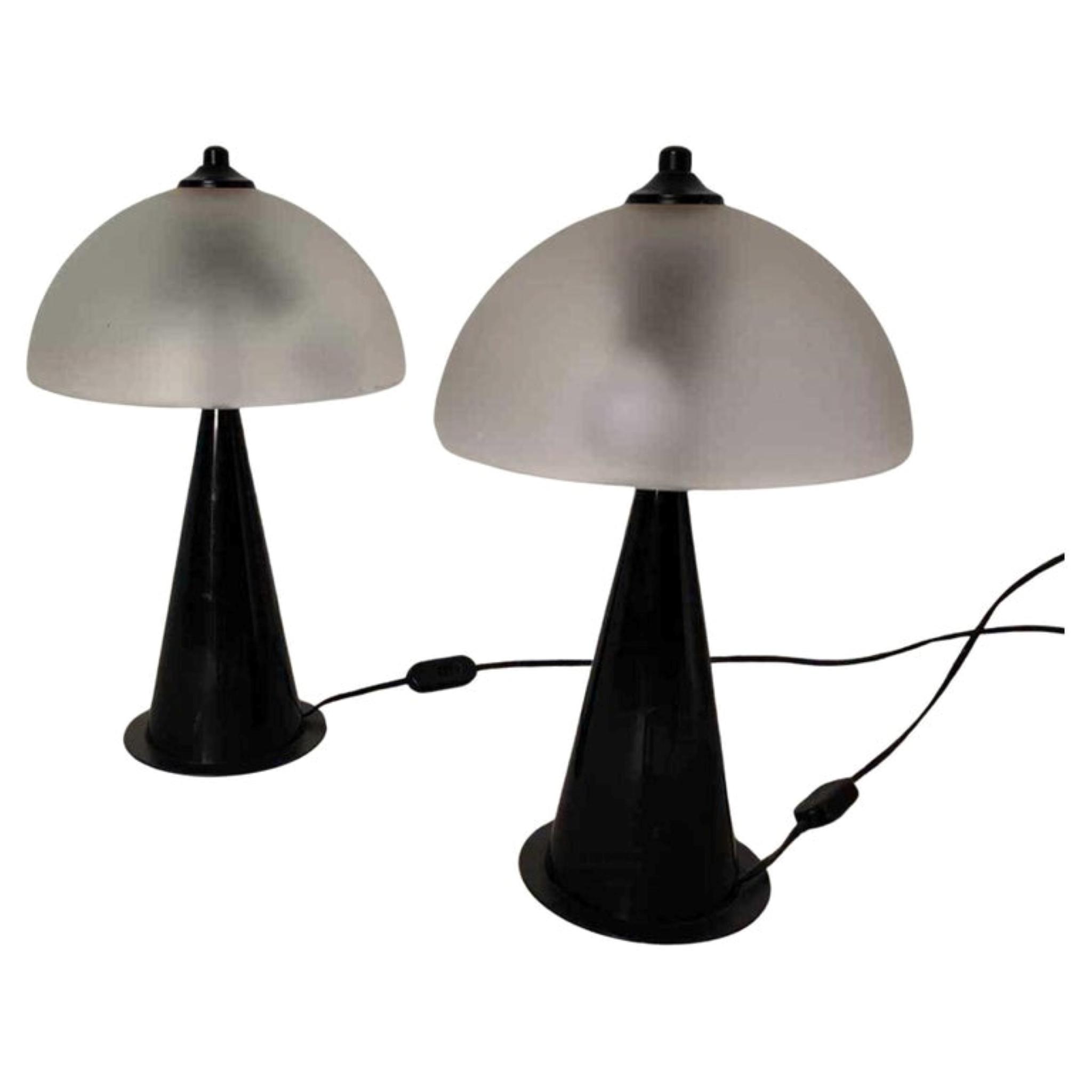 Coppia di lampade da tavolo in vetro anni ’80 di Vistosi, Italia.