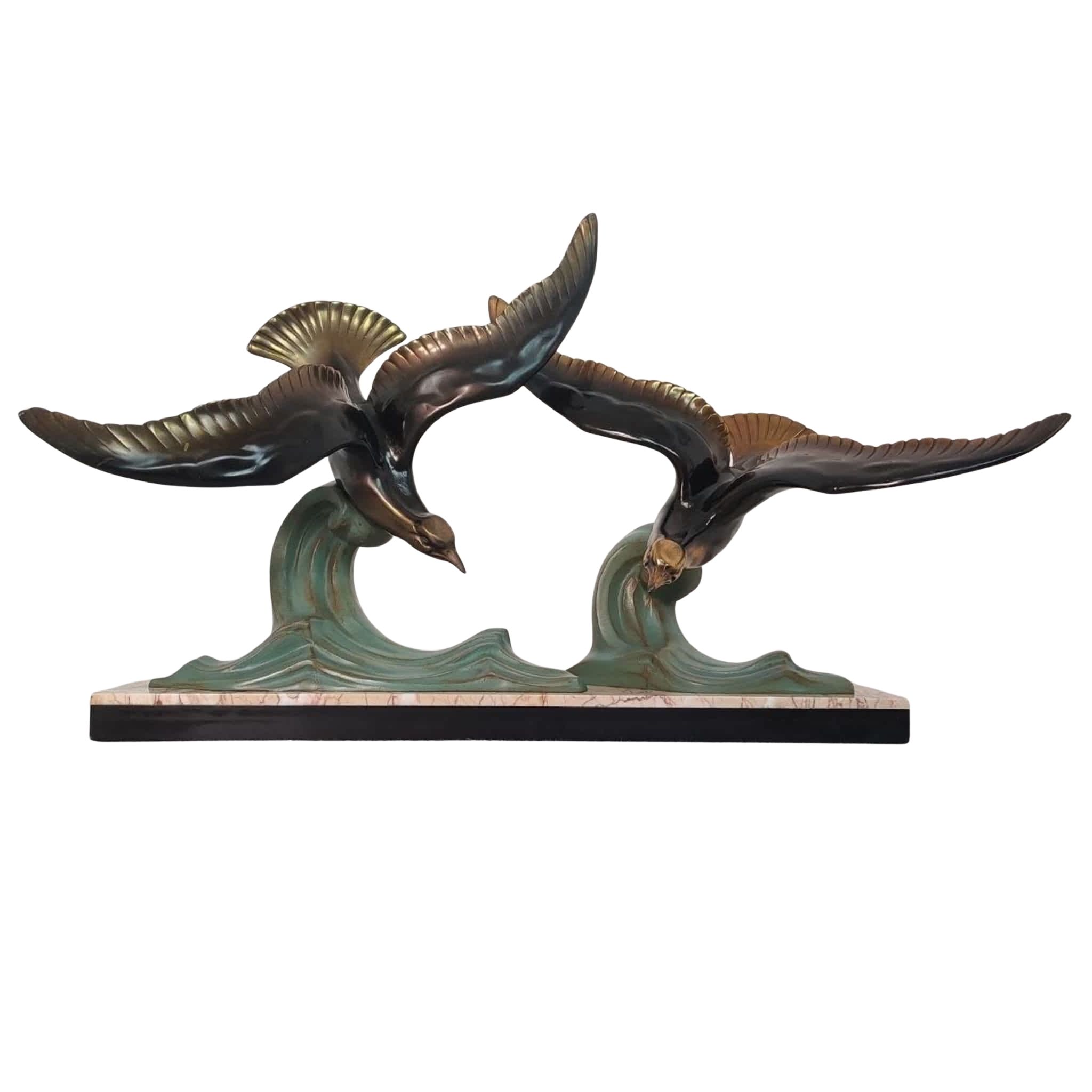 Scultura decorativa in marmo e bronzo raffigurante gabbiani, stile Art Déco, Francia, anni ’30