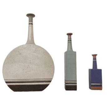 Set of three decorative vases in glazed terracotta, signed Vanni, Italy, 1970s, in the Bruno Gambone style, white background