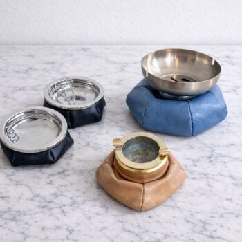 Padded brass leather ashtray, 1970s, made in Italy - Image 5