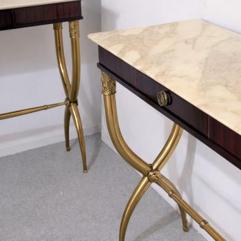 Pair of consoles by Paolo Buffa in wood, brass and Carrara marble, restored - Image 3