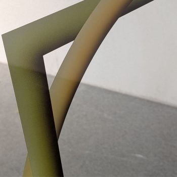 Specchio geometrico serigrafato di Rogelio Polesello per Morphos Acerbis anni 70 - immagine 4