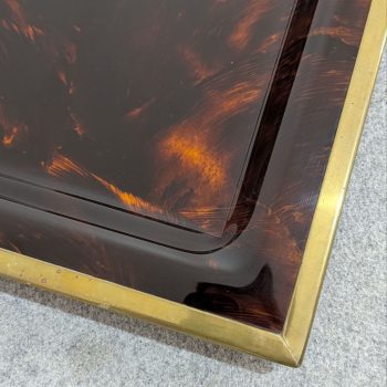 Vassoio anni ’70 in lucite effetto tartaruga e ottone stile Dior – Made in Italy - immagine 5