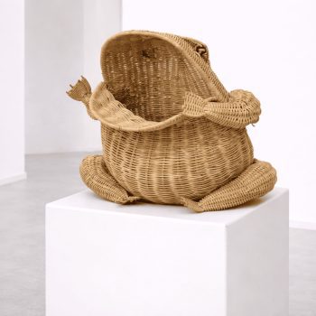 Portariviste a rana in rattan intrecciato attribuita a Mario Lopez Torres, Italia - immagine 3