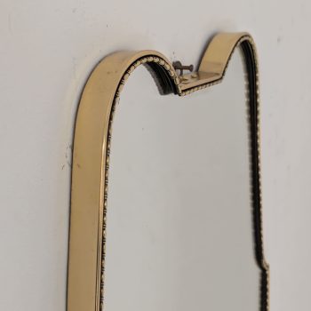 Mid-Century Modern brass shield mirror in the Gio Ponti style, 1960s - Image 4