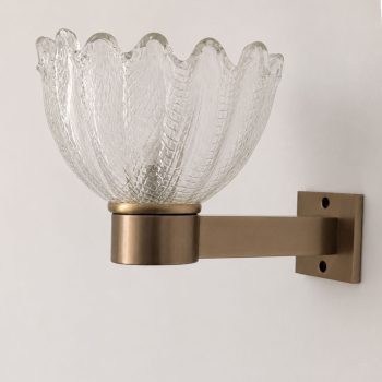 Coppia di appliques anni ’50 in ottone satinato e vetro di Murano attribuite a Barovier & Toso - immagine 7