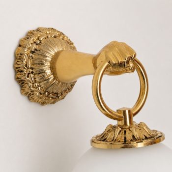 Coppia di applique francesi in stile neoclassico in ottone e vetro, anni 60 - immagine 6