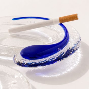 Pair of 1970s Italian Murano Glass Ashtrays Yin Yang by La Murrina - Image 5