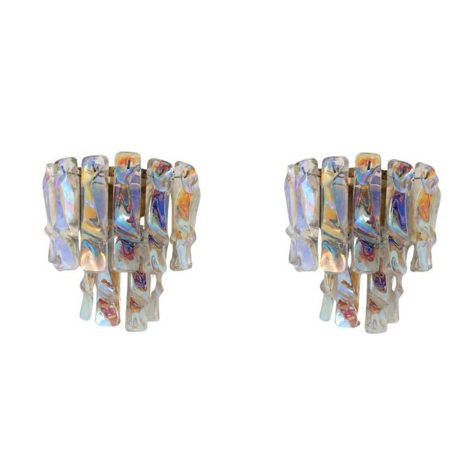 visionidepoca-pair-attributed-vistosi-iridescent-multicolor-glass-wall-sconces-front-view-natural-light-italy-1970s-white-bg