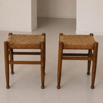 Coppia di sgabelliin legno e corda stile Charlotte Perriand, anni ’60 - immagine 3