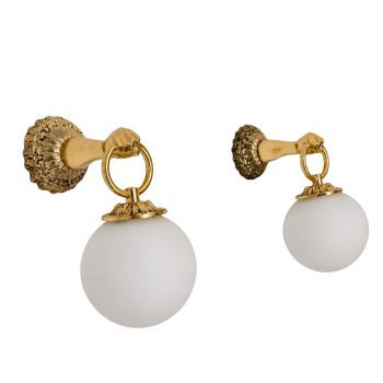 Coppia di applique francesi in stile neoclassico in ottone e vetro, anni 60 - immagine 1