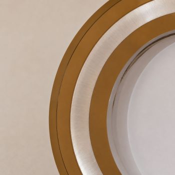 Portafoto rotondo italiano anni ’70 in lucite ambrata - immagine 6