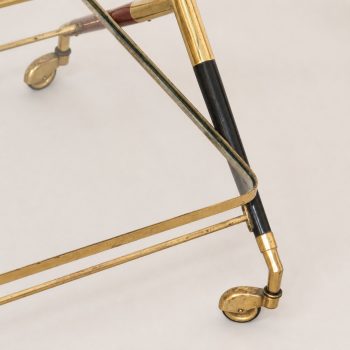 1950s Italian bar trolley in brass, glass, and wood by Cesare Lacca - Image 7