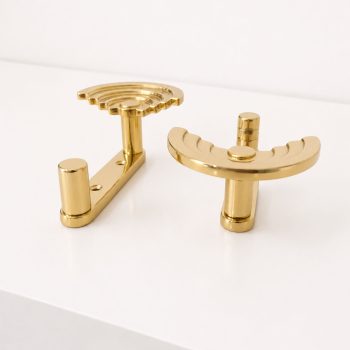 Appendiabiti di Ettore Sottsass in ottone modello SE 314 produzione Valli & Valli , 1985 - immagine 3