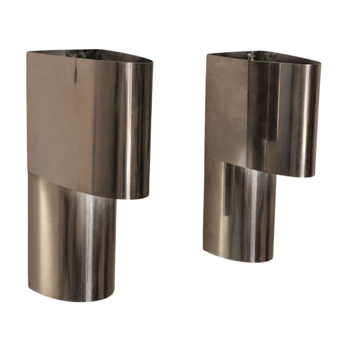 visionidepoca--pair-of-sagim-ivy-root-model-wall-lights-in-steel-illuminated-three-quarter-view-Italian-1970s-outlined-