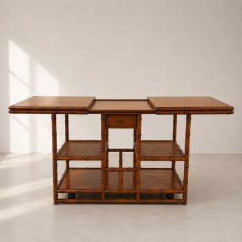 Servante italiana anni ’70 in legno effetto bambù con allunghe e paglia di Vienna - immagine 2