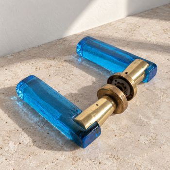 Set di Sei Maniglie da Porta in Vetro di Murano Blu e Ottone, Anni ’70 - immagine 7